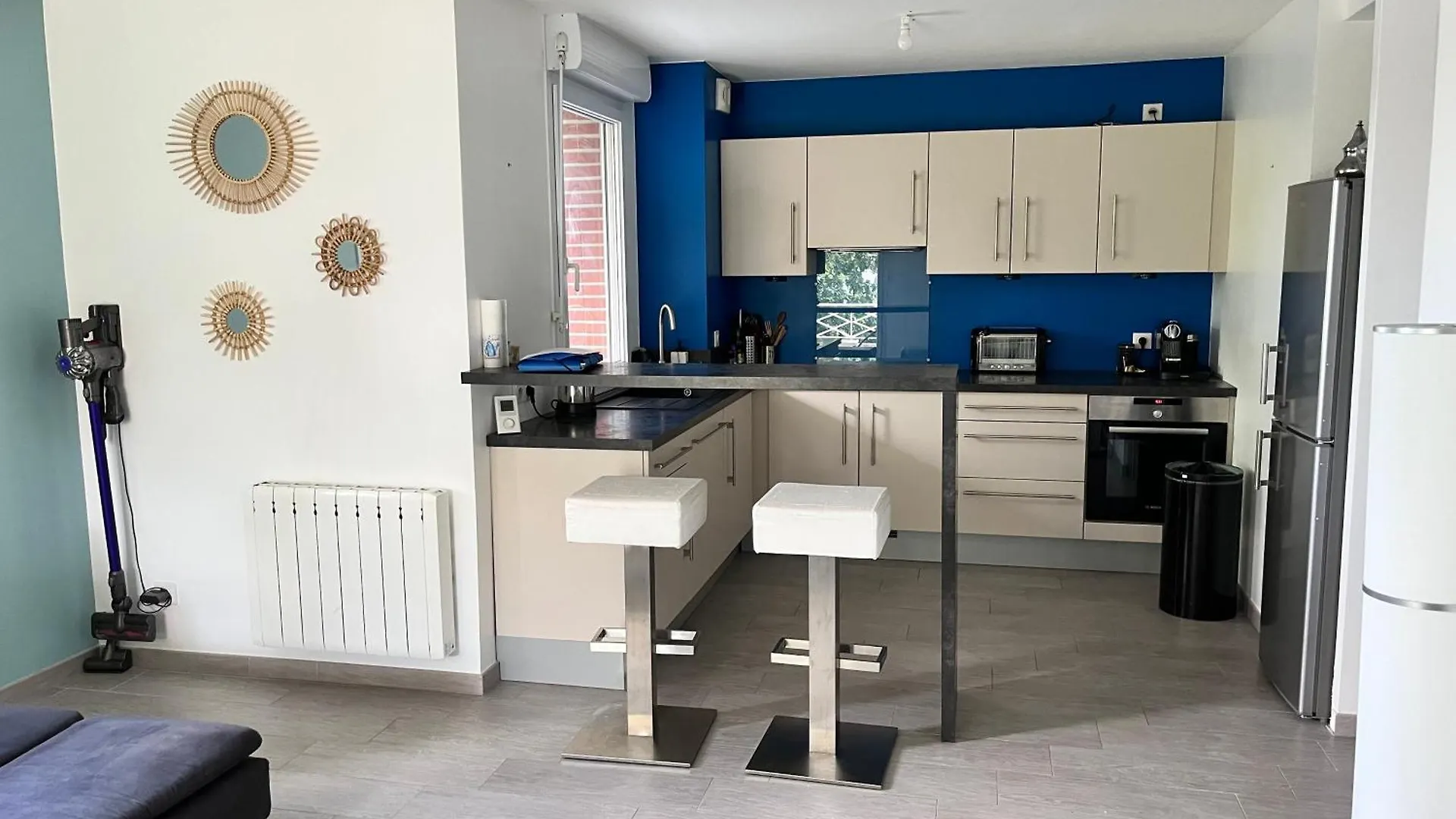 Appartement Calme Avec Belle Vue Colomiers Apartment