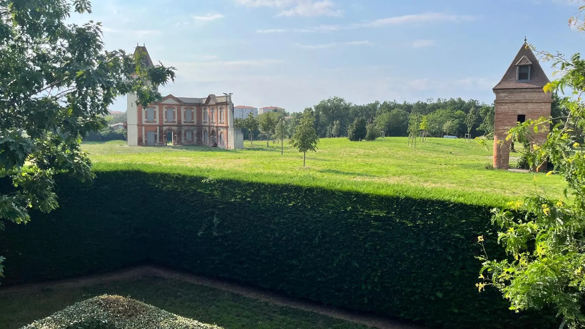 Appartement Calme Avec Belle Vue Colomiers