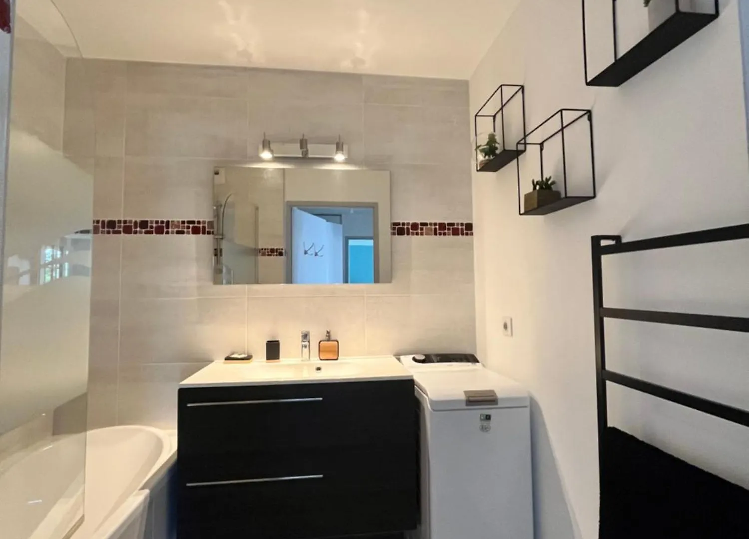 Appartement Calme Avec Belle Vue Colomiers Apartment